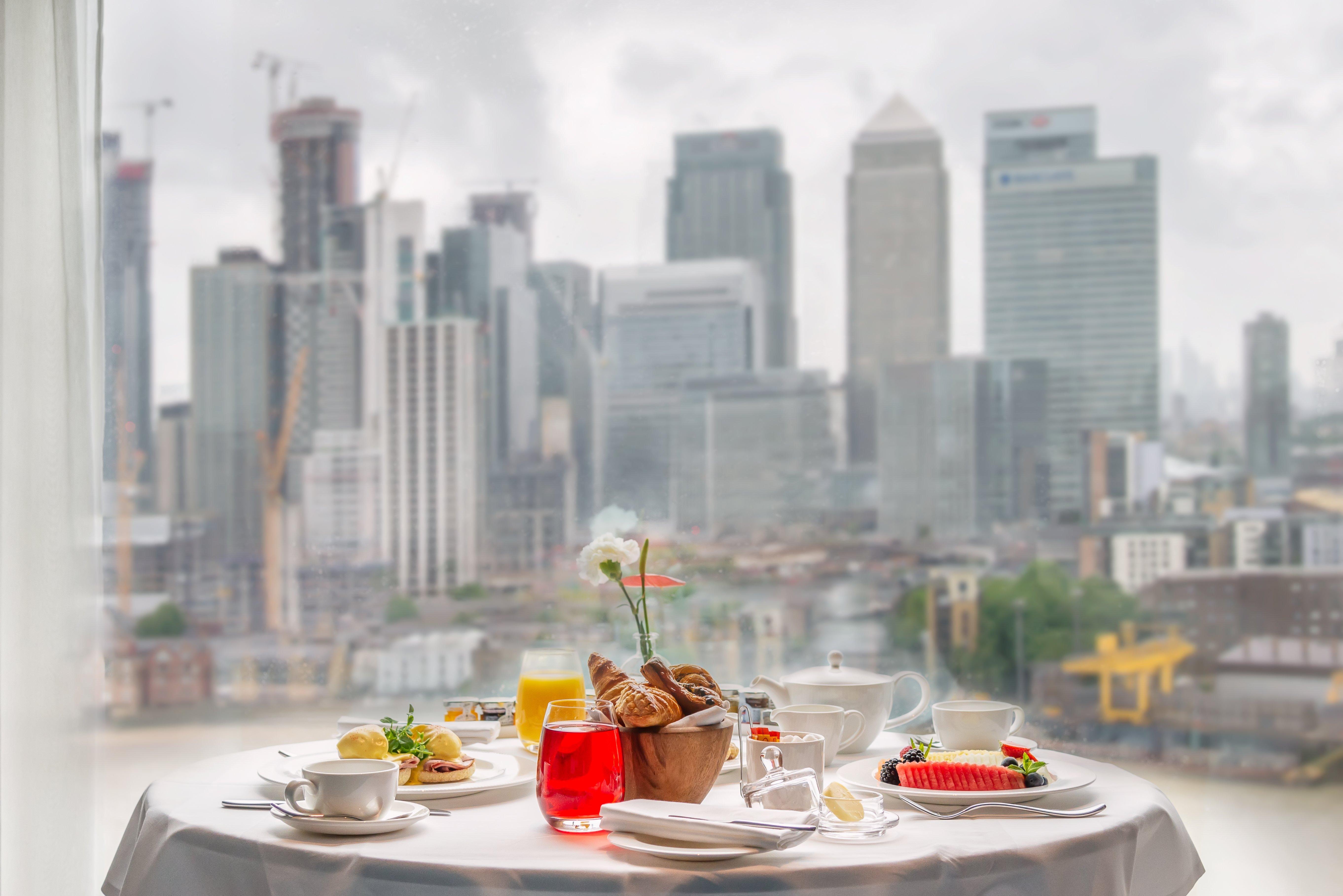 فندق إنتركونتيننتال لندن - ذا O2 المظهر الخارجي الصورة Breakfast at the hotel
