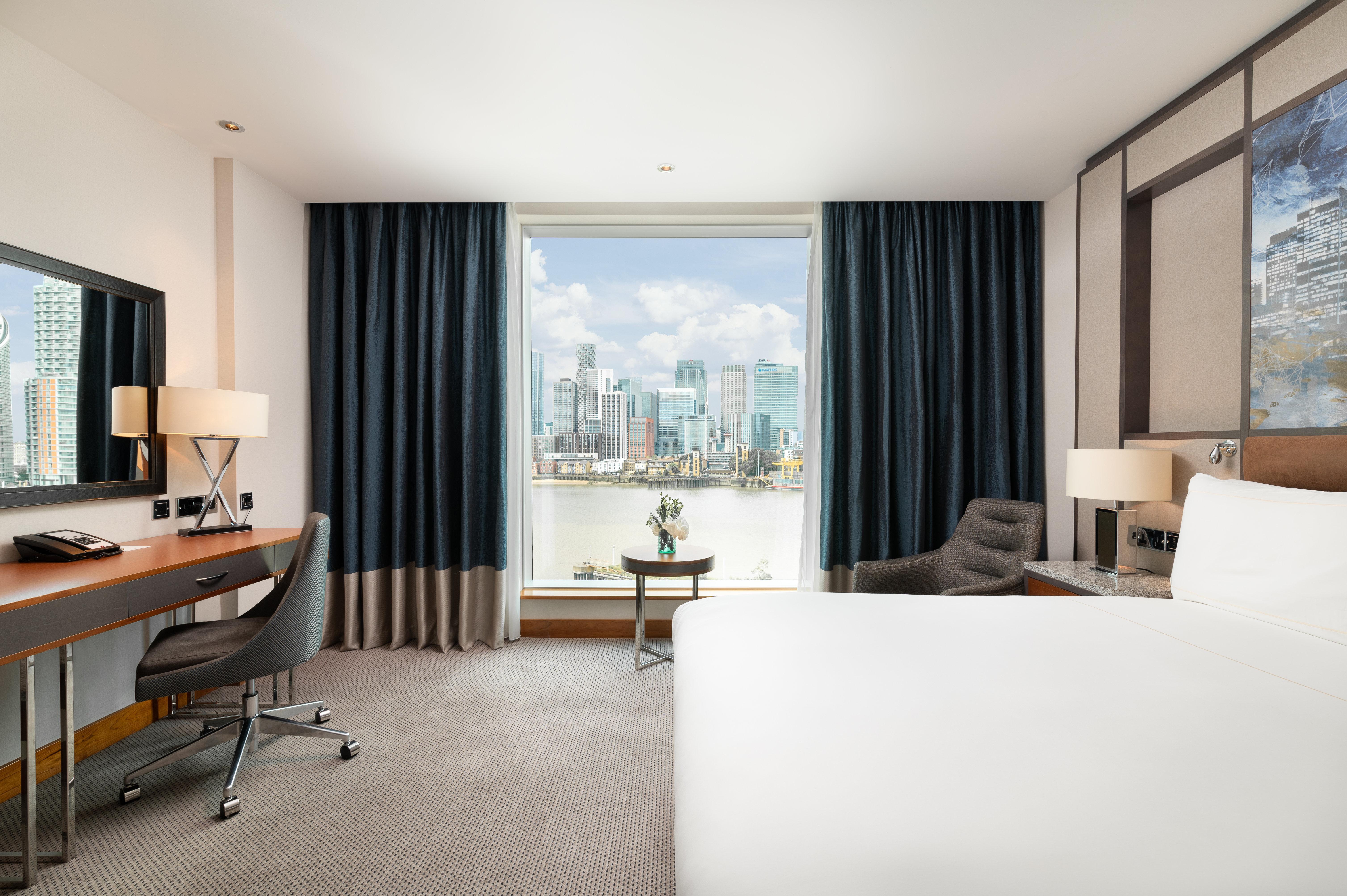فندق إنتركونتيننتال لندن - ذا O2 المظهر الخارجي الصورة A view of the river from a room at the hotel